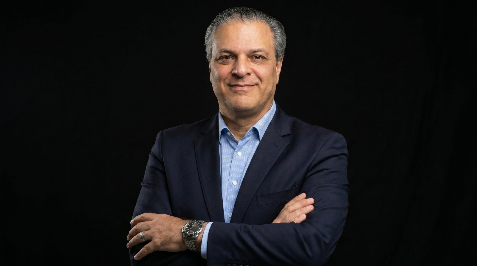 <subject>[headshot] image of a customer (for a mobility and transportation)</subject>