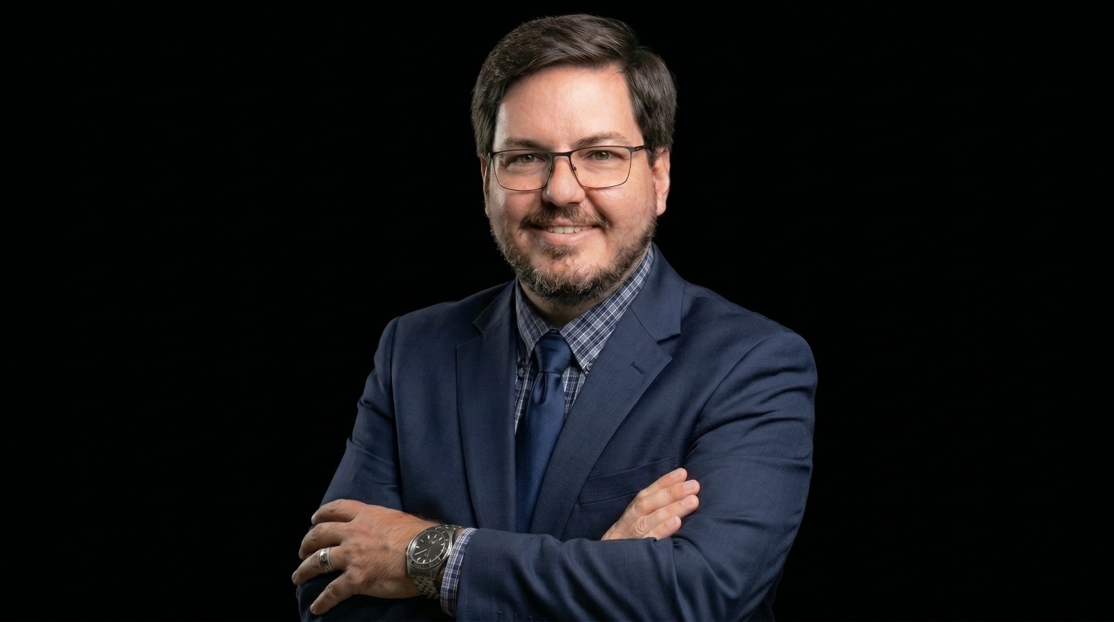 <subject>[headshot] image of a customer (for a mobility and transportation)</subject>
