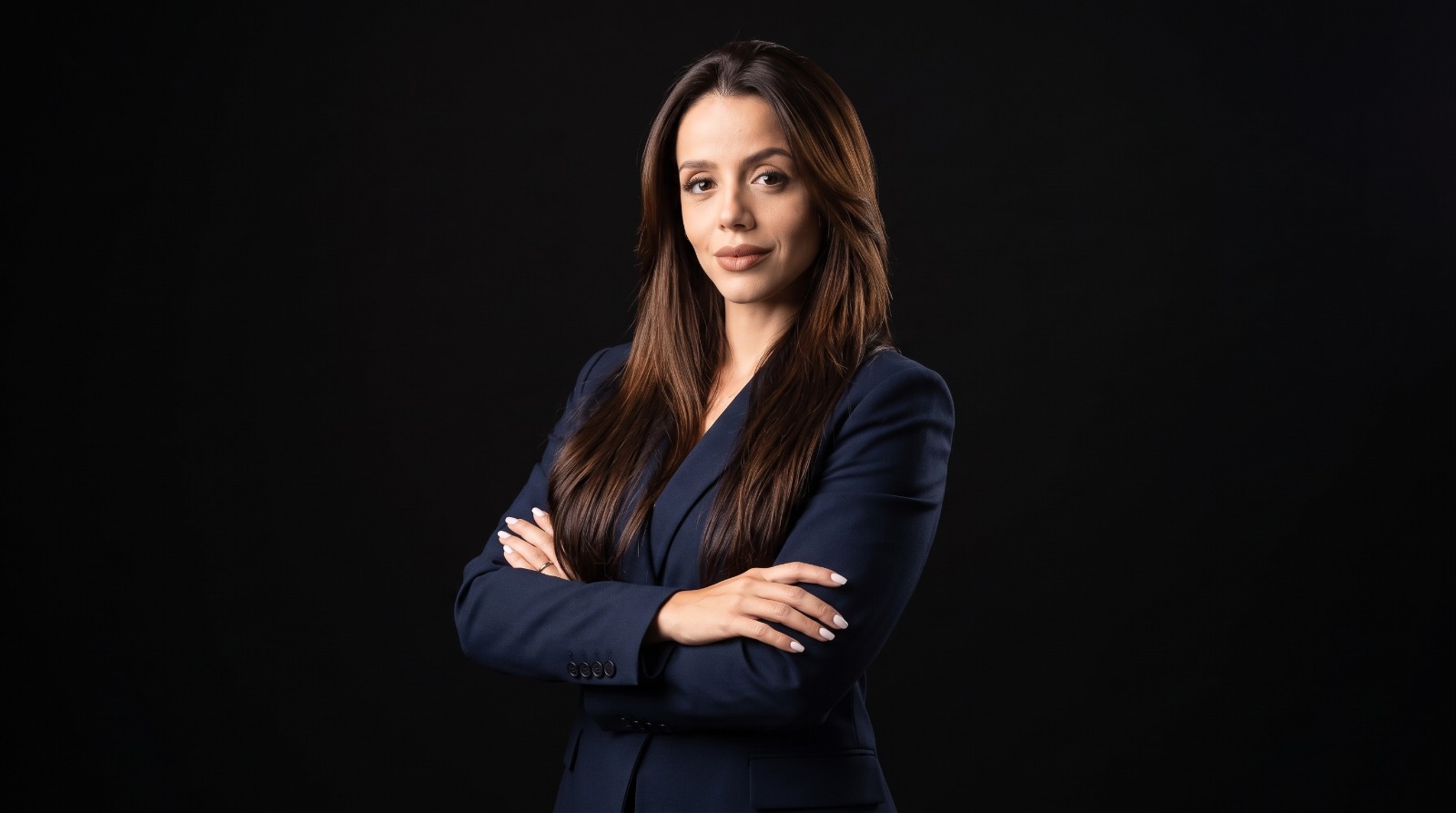 <subject>[headshot] image of a customer (for a mobility and transportation)</subject>