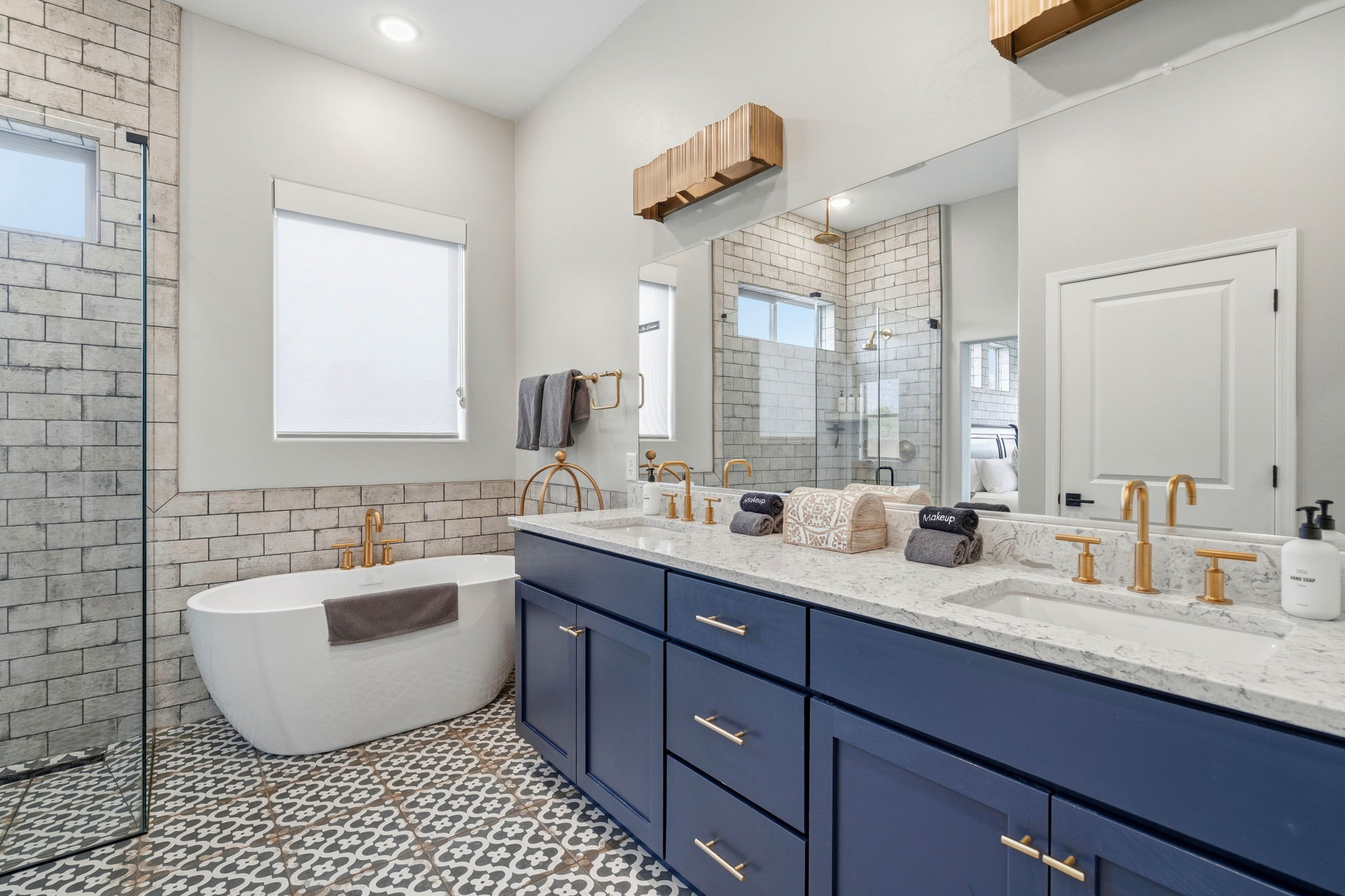 Luxury bathroom with freestanding details