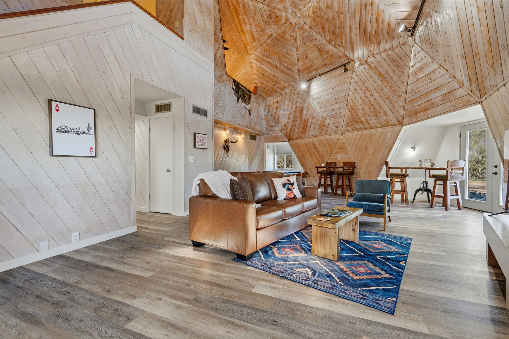 BFP interior photo used as Farmhouse inspiration; not a verified Farmhouse output