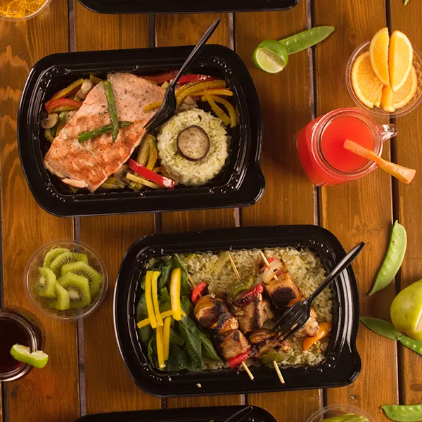 Sanoz Food kitchen balancing personal service with efficient production