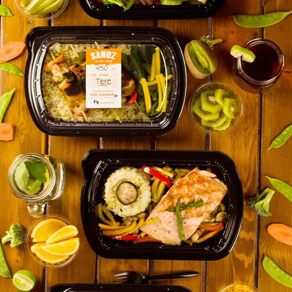 Sanoz Food branding: logo, labels, menus, and social media assets