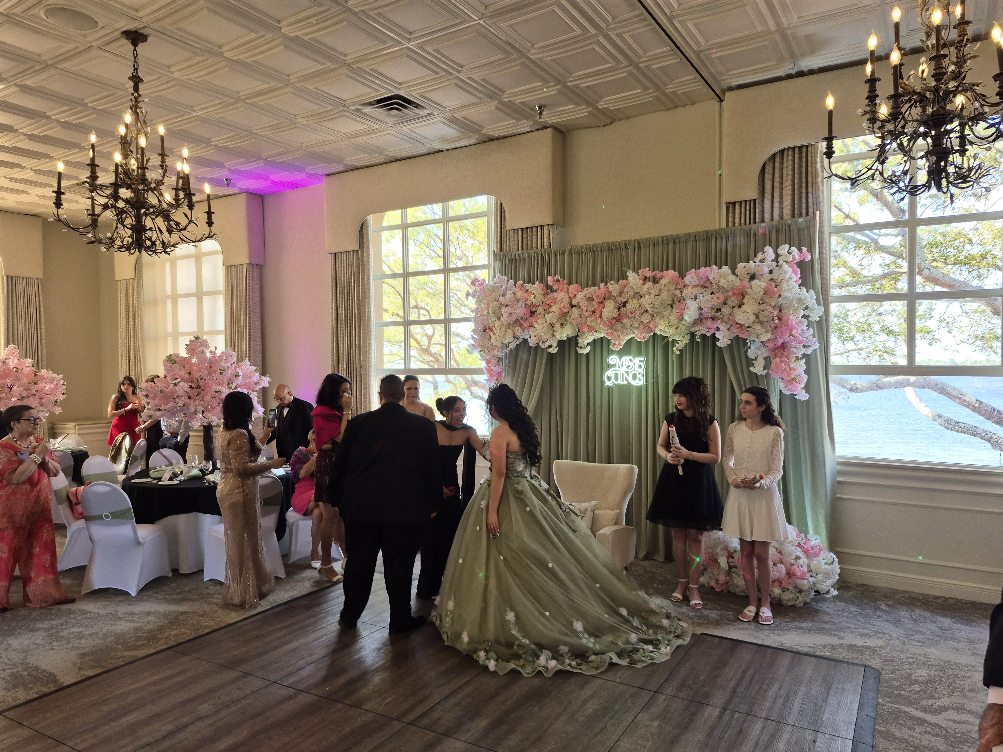 Quinceañera Photo