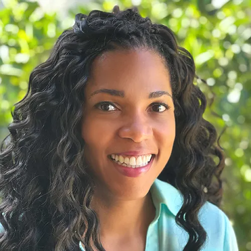 Photo of Jen Fierman