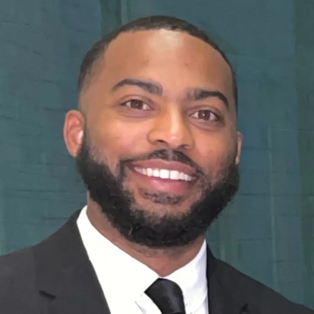 Photo of Kenneth Smith