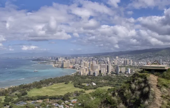 TheBus delivers stellar service to the city of Honolulu. Image: John Fowler