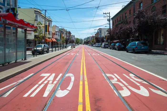 Devoted bus lanes are a hard sell in most cities, but they’re well worth the cost. That’s why we’ve assembled these best practices for prioritizing bus priority. Image: Sergio Ruiz.