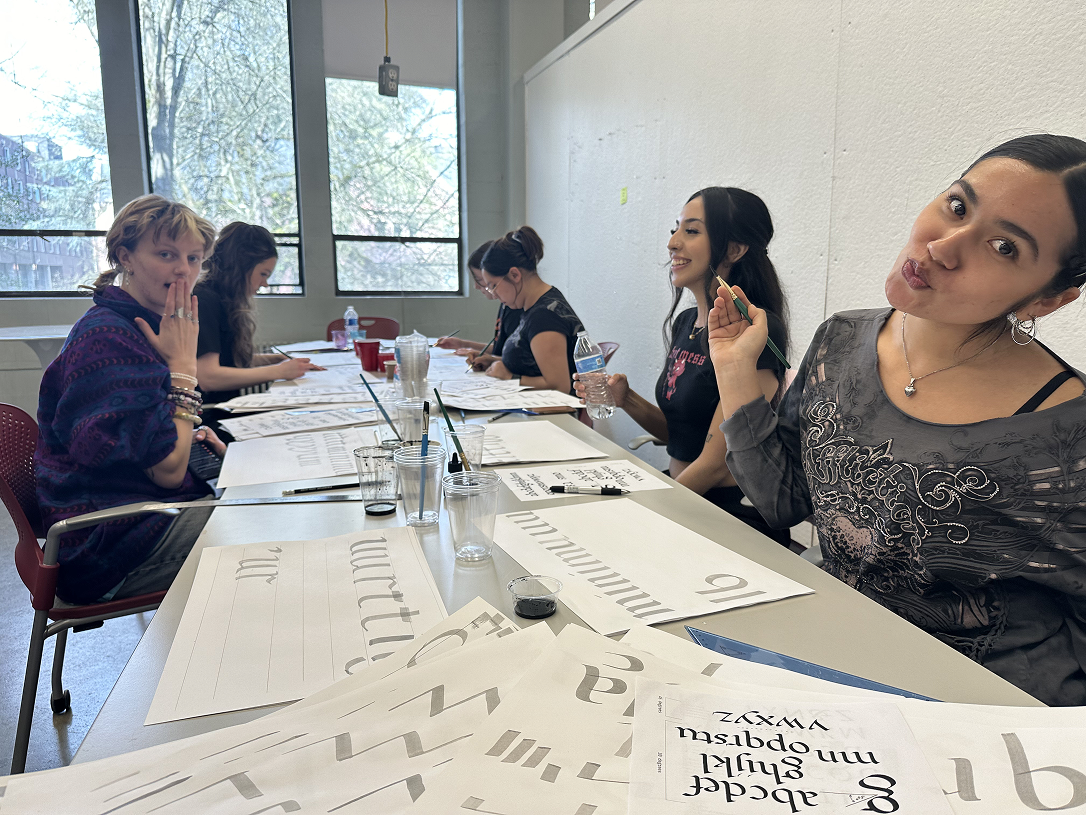 Thanks to Marta Bernstein from Studio Matthews, we had a calligraphy workshop in class!
