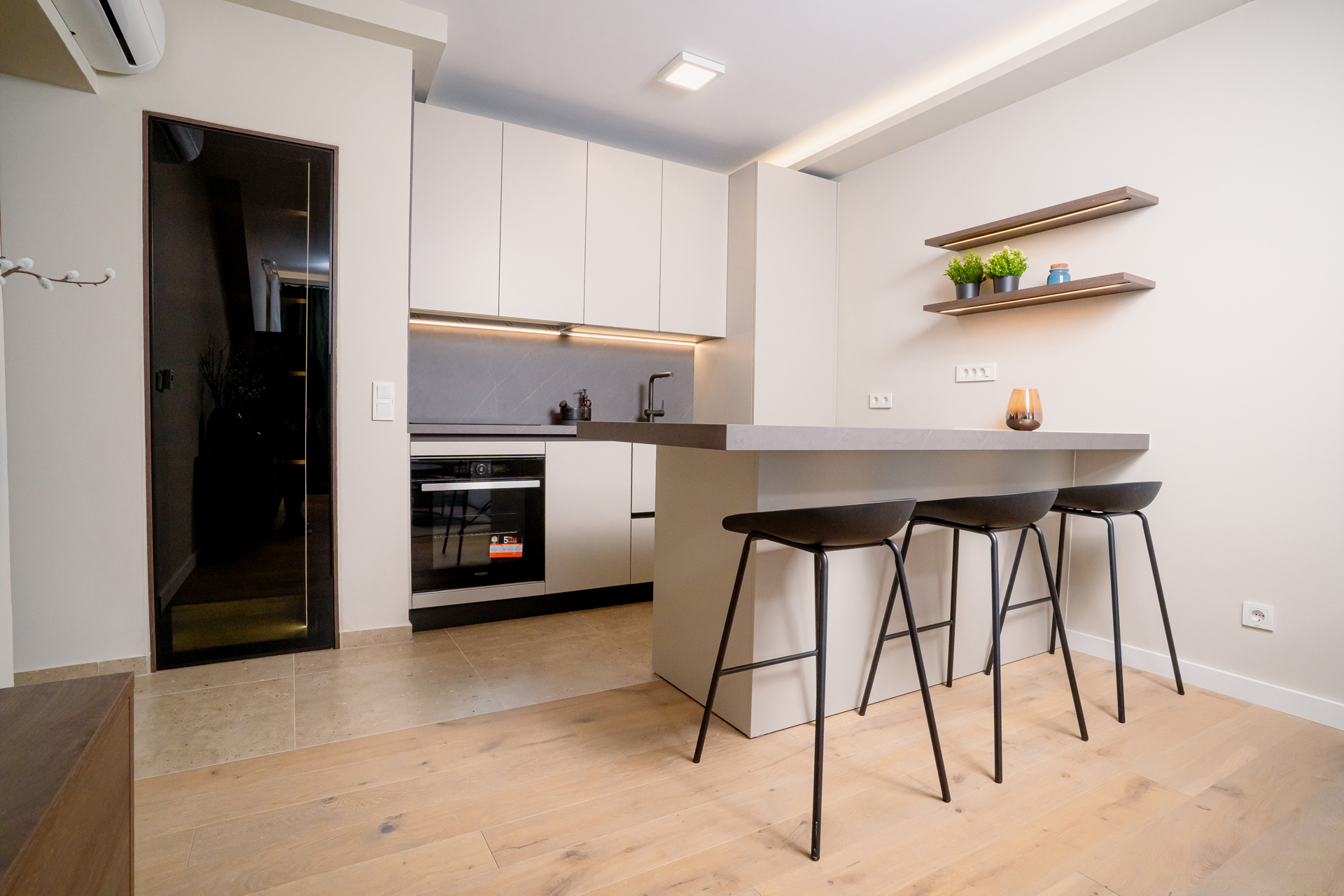 image of home appliances powered by solar energy