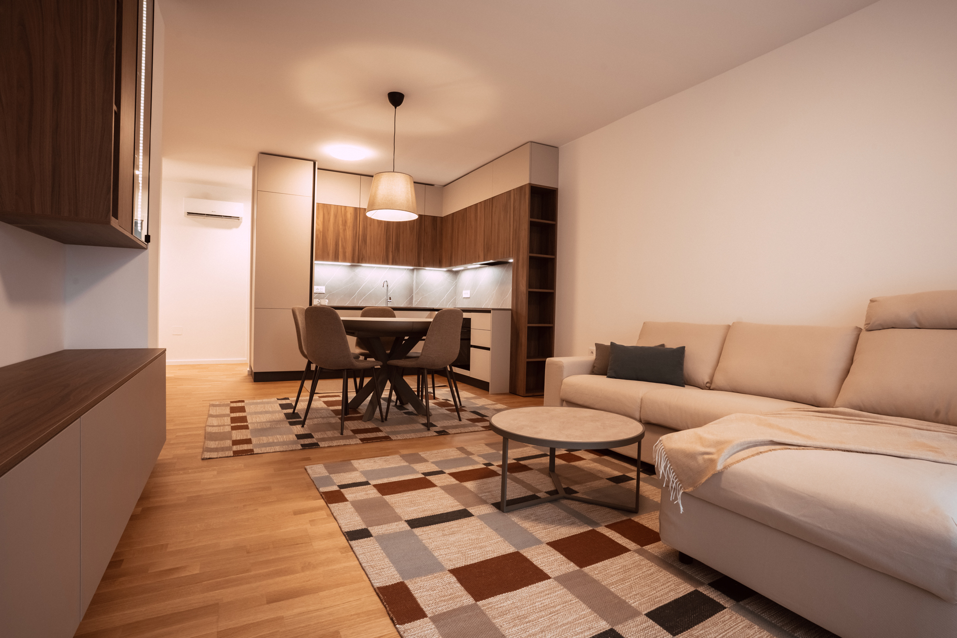 [background image] image representing clinic location in environment (for an acupuncturist)