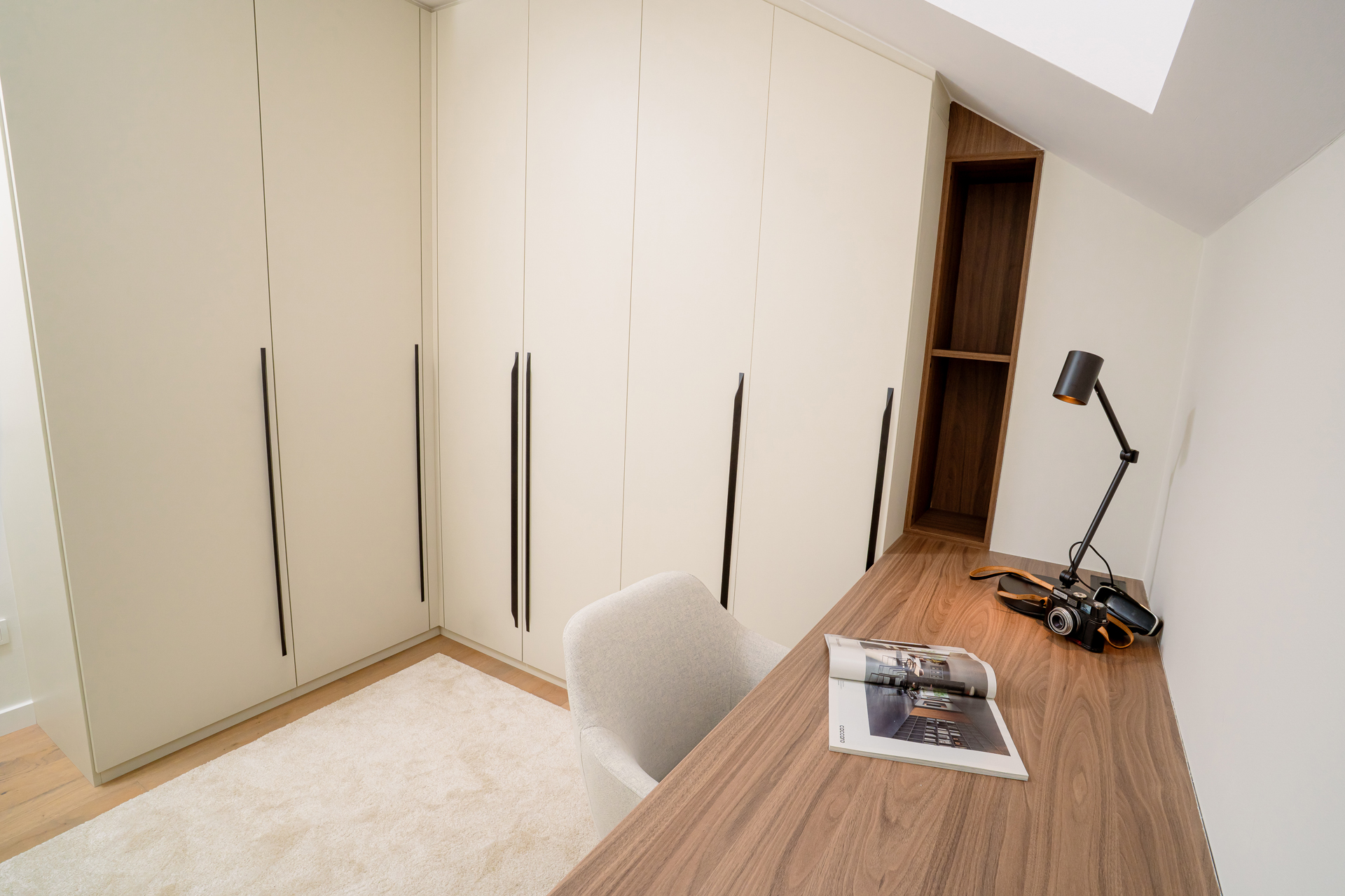 [background image] wellorganized wardrobe (for a garment care service)
