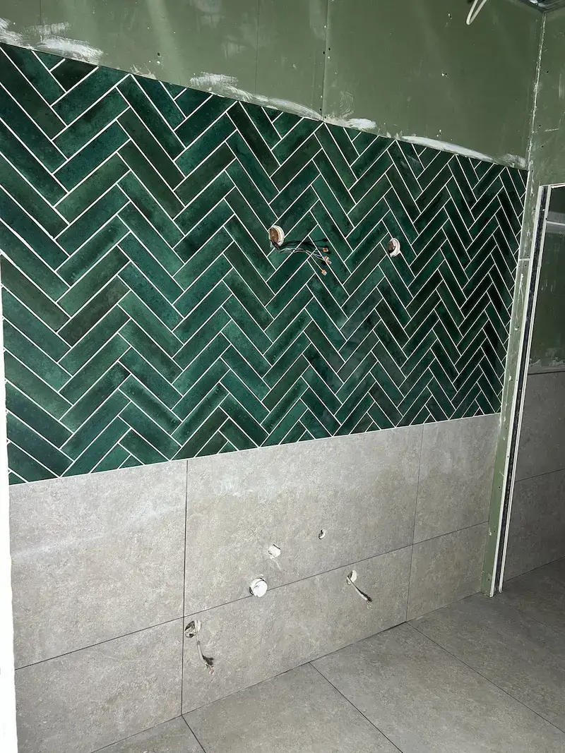 Modernes Badezimmer in München Großformatfliesen Badezimmer München Badsanierung München modern