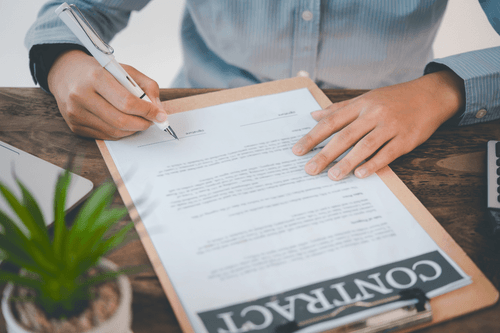 Top Advantages of Acquiring a Service Contract
