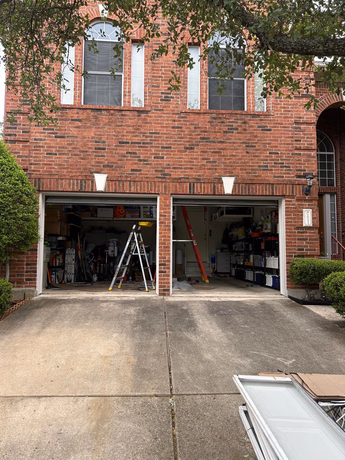 Mukilteo: Enhancing Security with Dependable Garage Doors