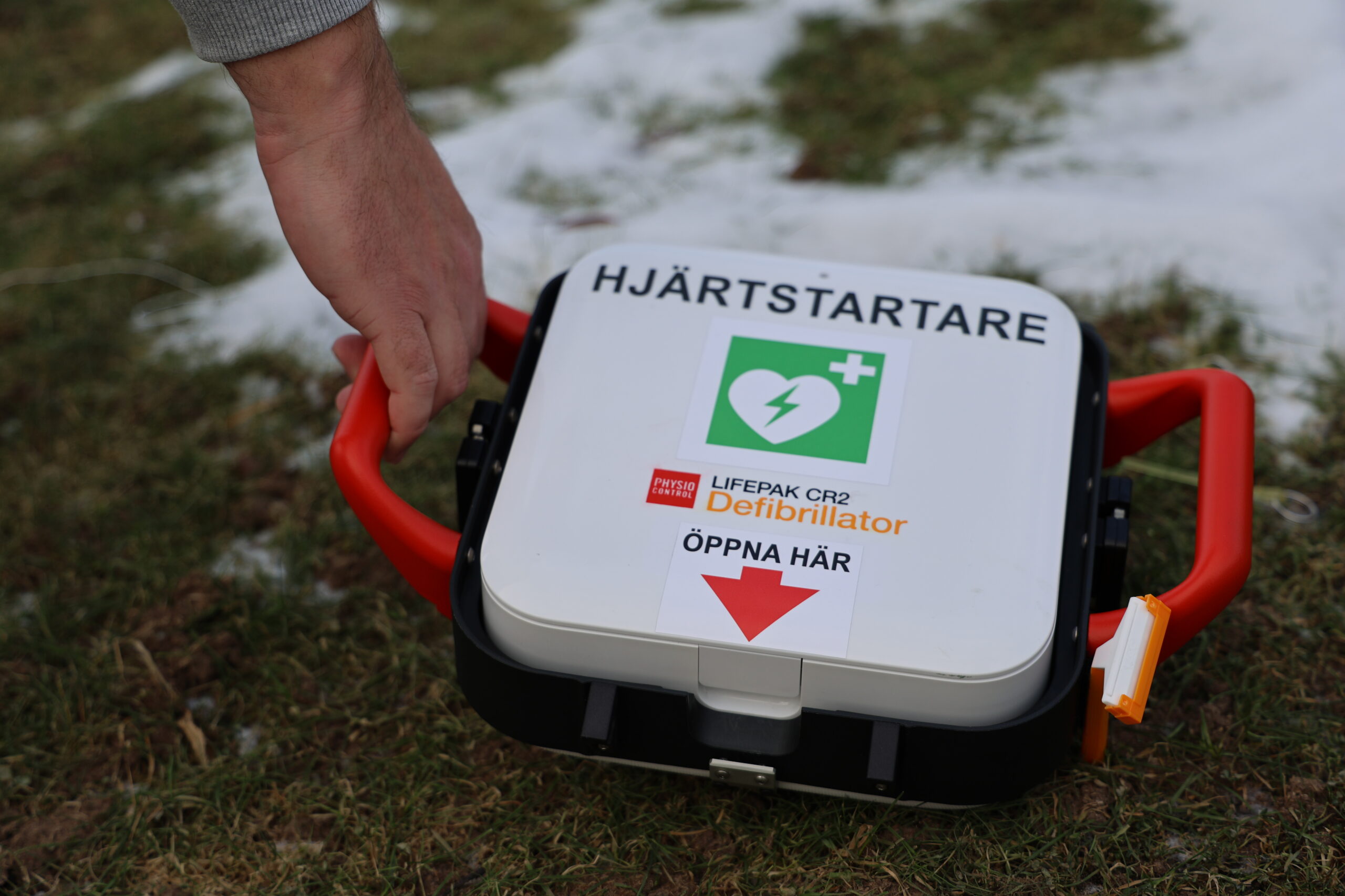 New survey: Swedes feel access to defibrillators is limited