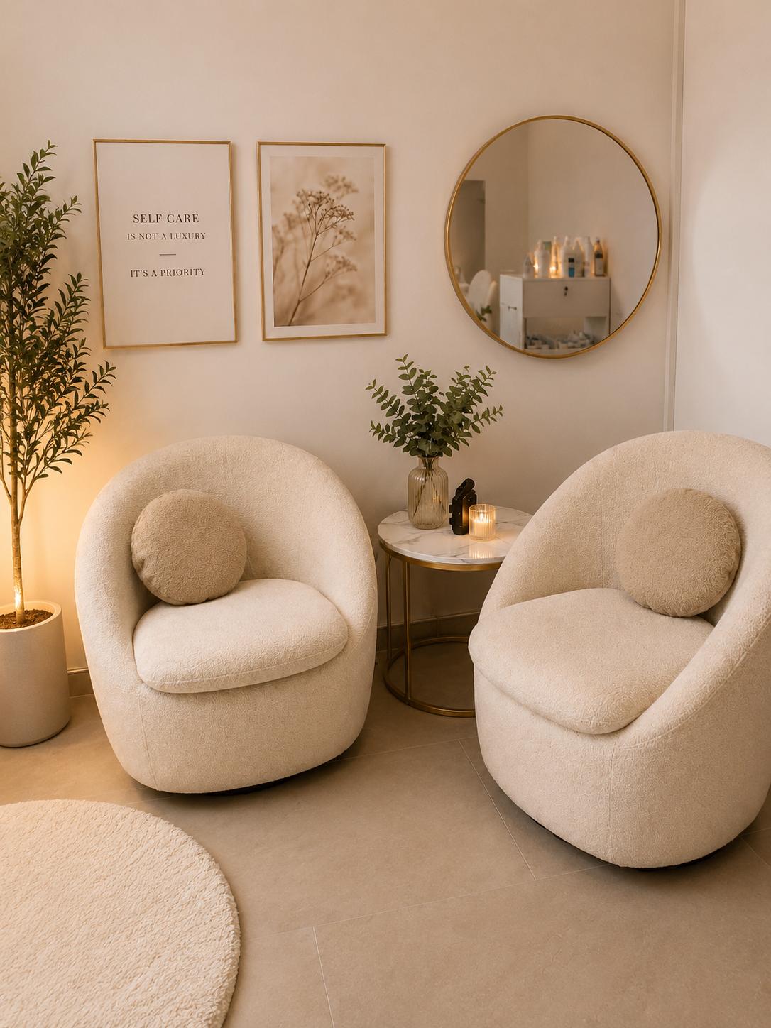 Gemütlicher Beratungs- und Wartebereich im Beauty Studio My Med Beauty in St. Pölten