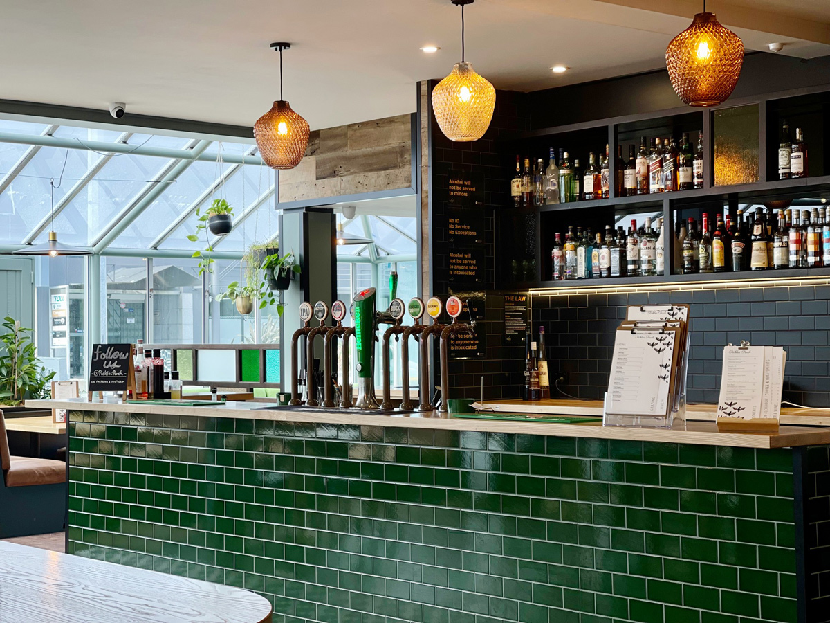 Carnmore Hotel Lower Hutt - Angus Restaurant and Bar