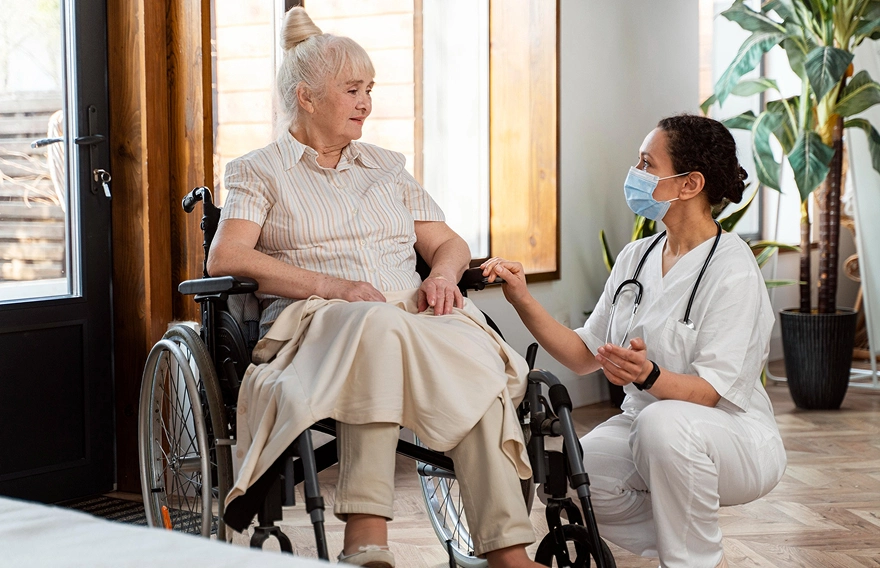 Envoll-home-three-discover-medication-safety-checks