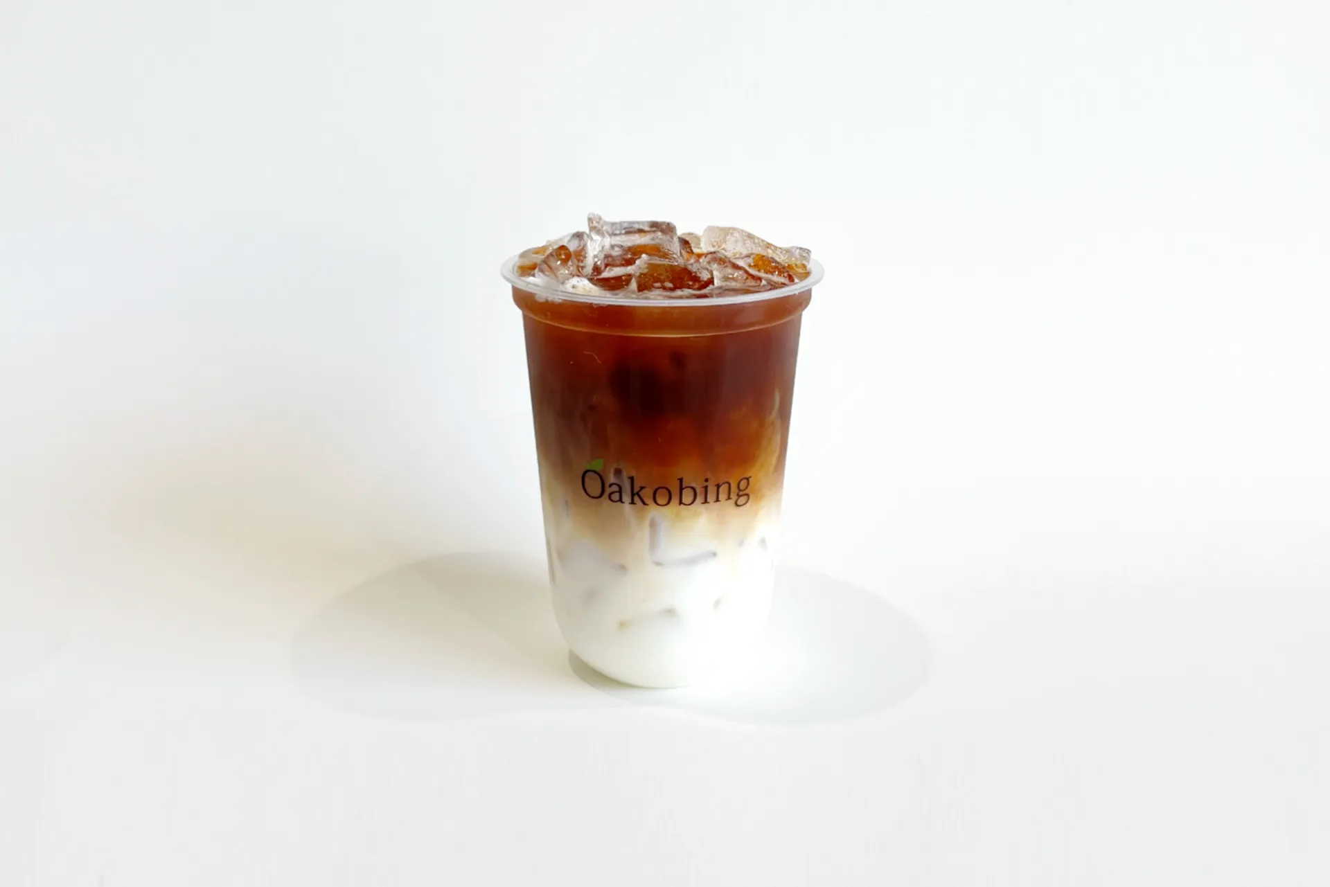 Oakobing Iced Americano and Iced Latte - Cold coffee drinks