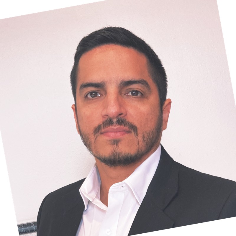 [headshot] image of customer