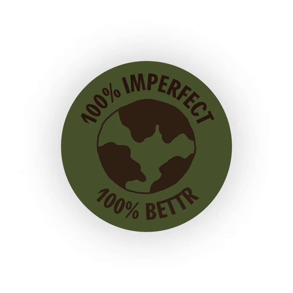 Green circular badge with earth shape and text 100% Delicious 100% Unpretentious.