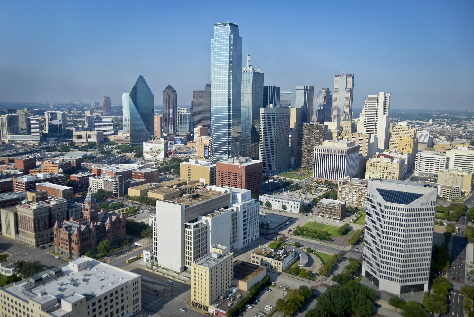 Dallas Airport Car Service: Premium Chauffeur at DFW