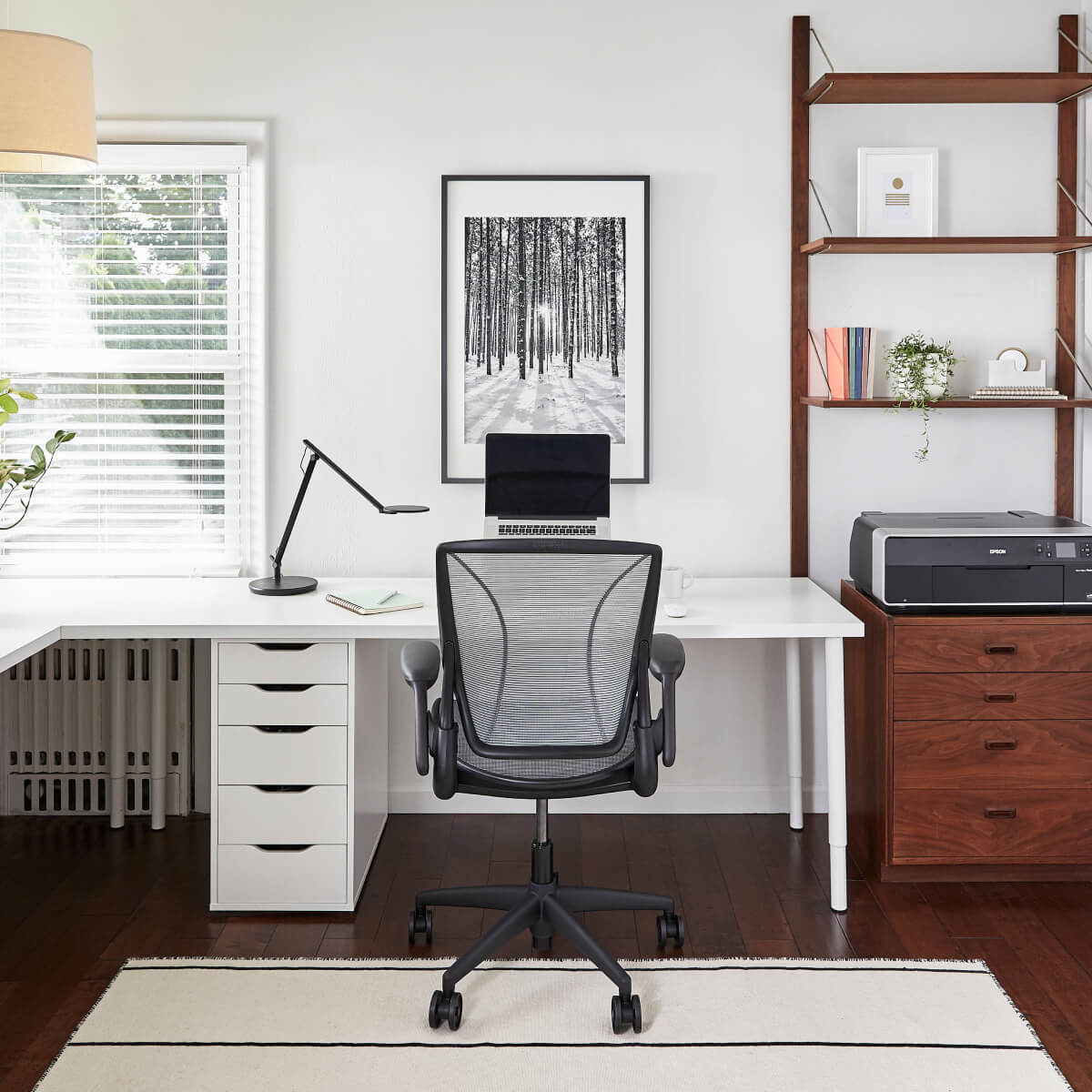 World LM Task chair