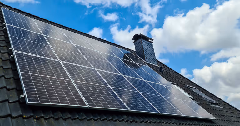 Zonnepanelen: Onderhoud, verzekeringen en hypotheek, hoe zit dat?