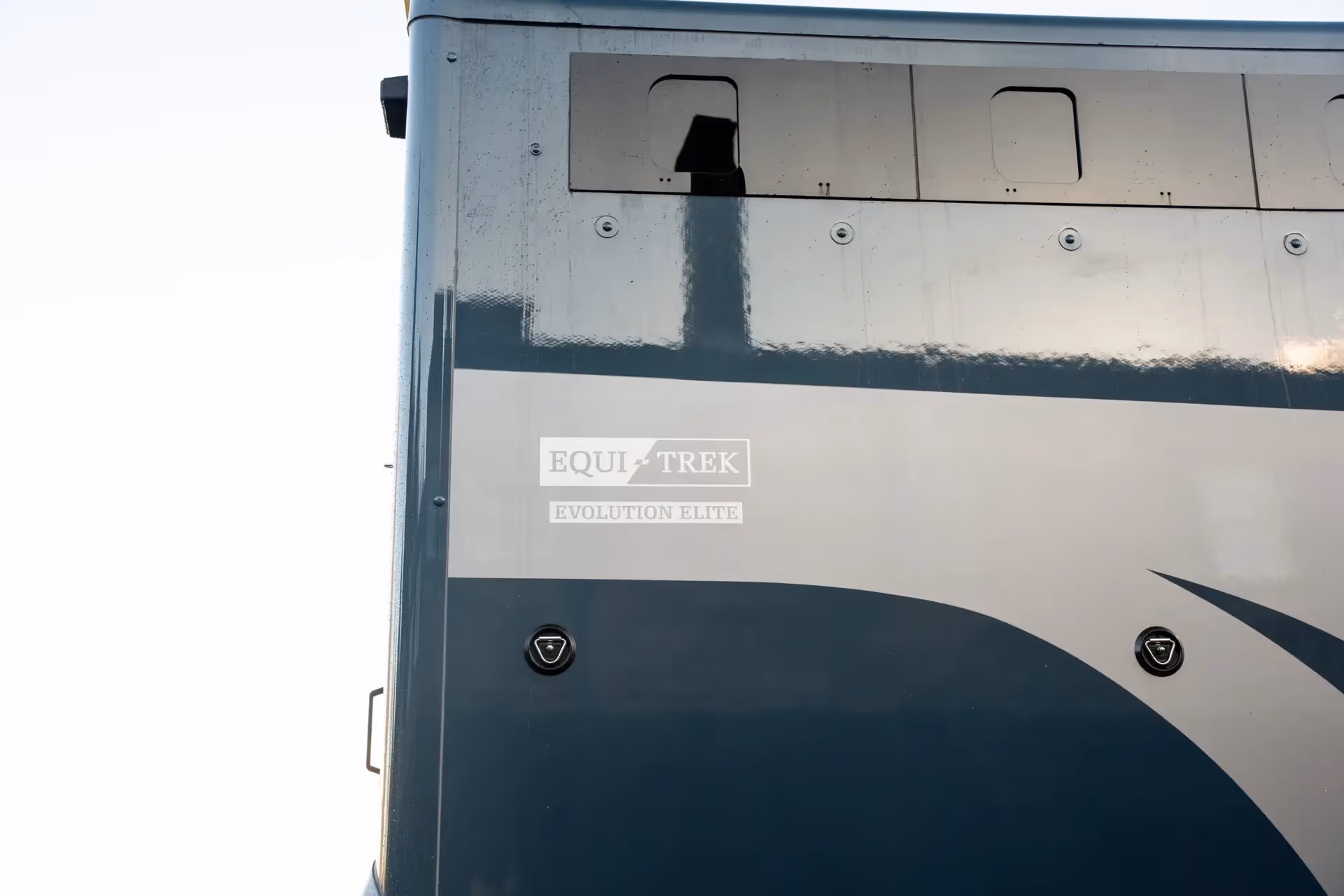 Evolution Horsebox