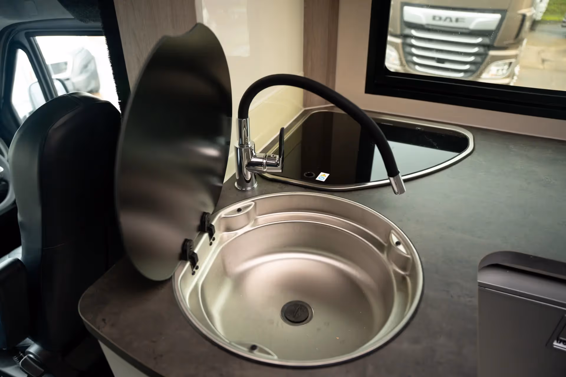 Evolution Horsebox