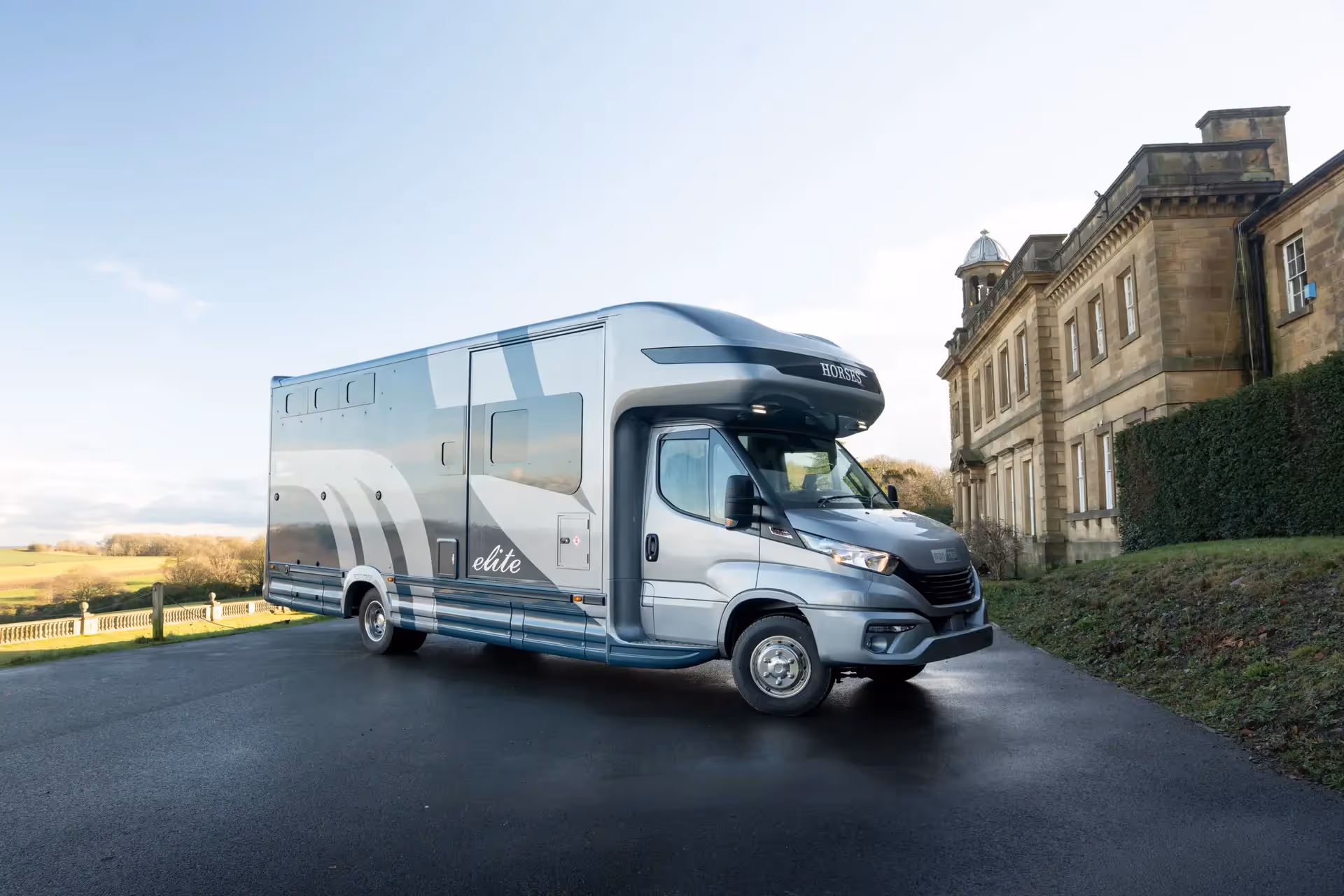 Evolution Horsebox
