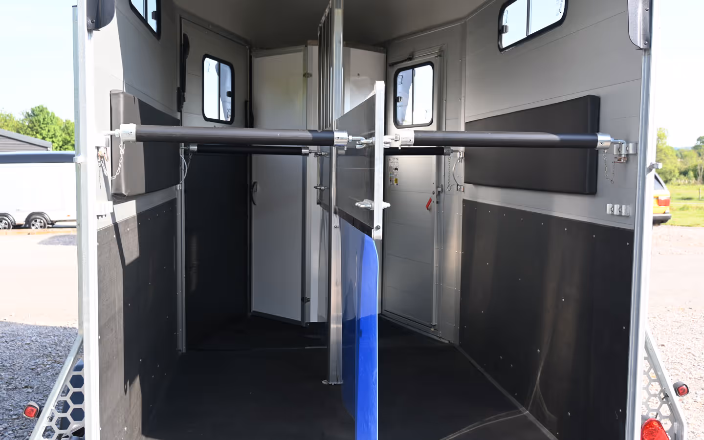 Cheval Liberte Touring Country with Tack Room 006238