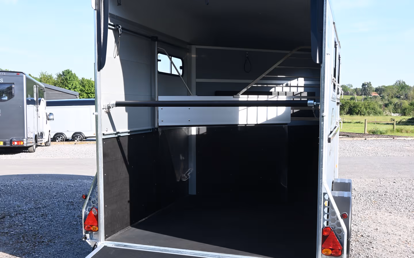 Cheval Liberte Maxi2 Two Horse Trailer Grey 006239