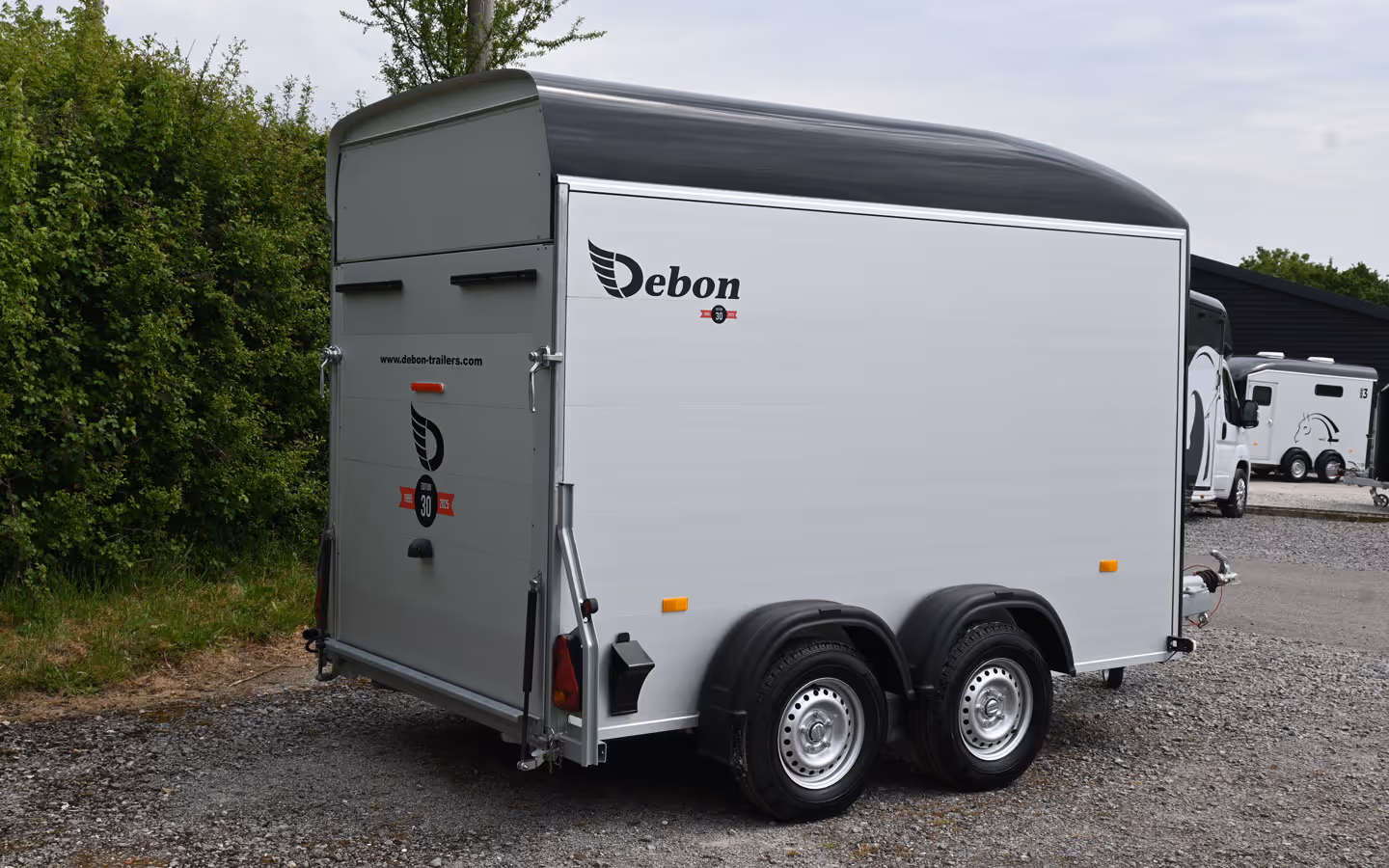 Debon Roadster C500 Box Trailer 007969