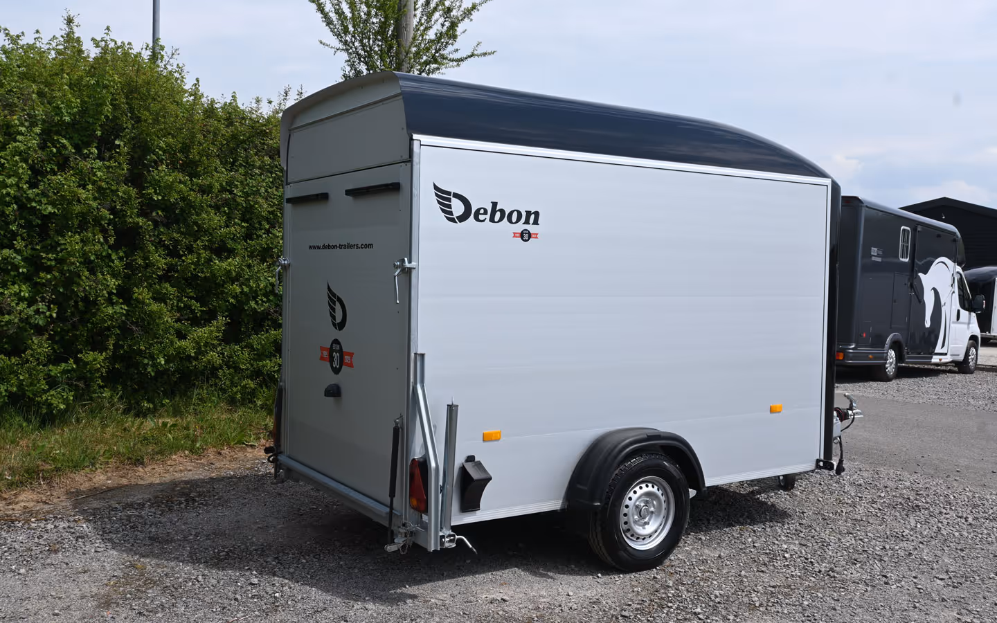 Debon C300 Box Trailer 007972