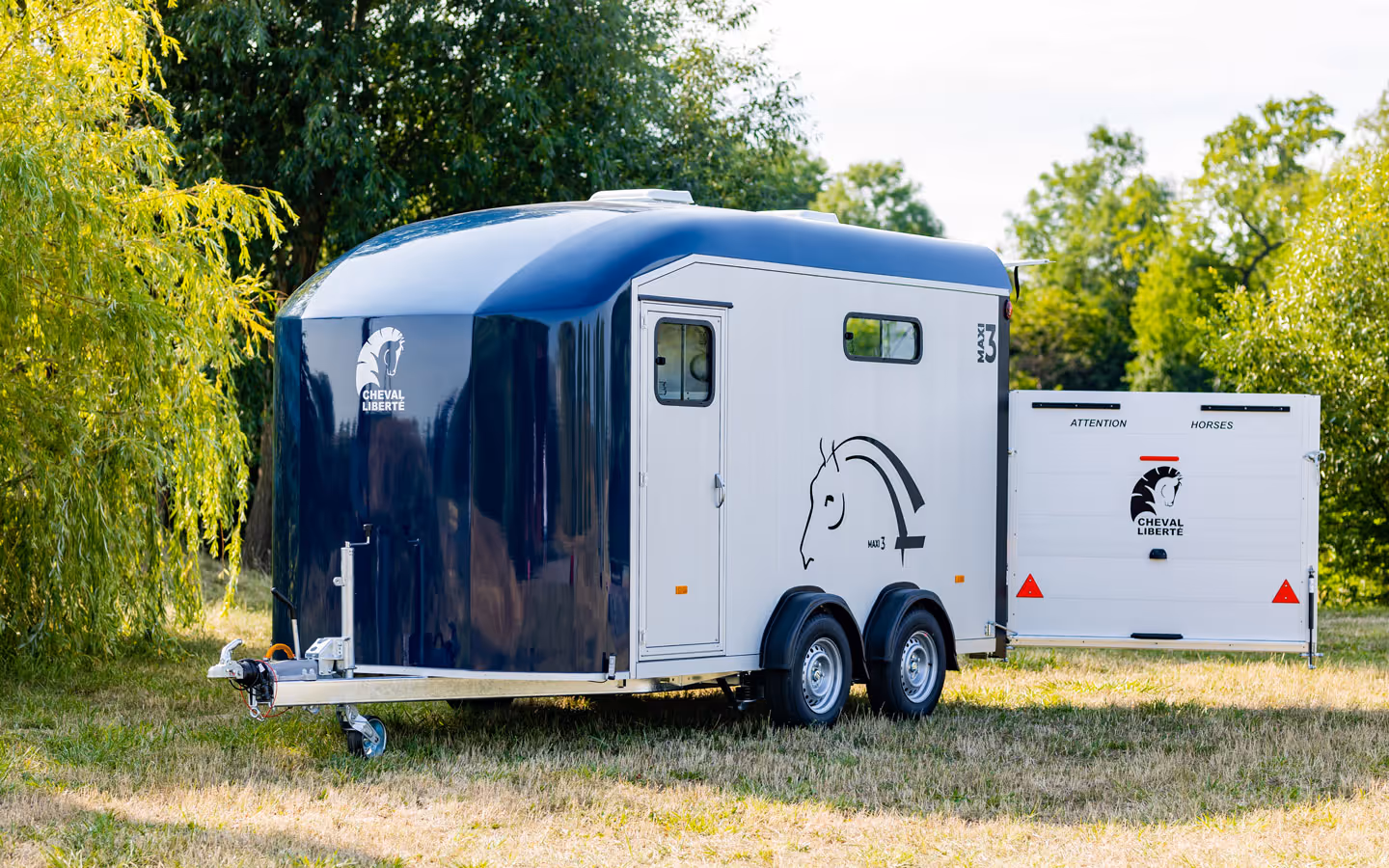 Cheval Liberte Maxi3 Three Horse Trailer 