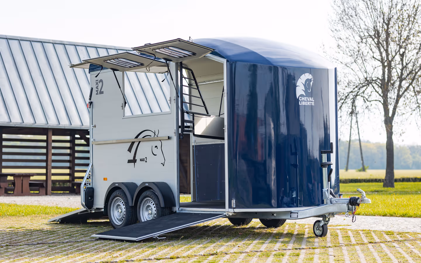 Cheval Liberte Maxi2 Two Horse Trailer