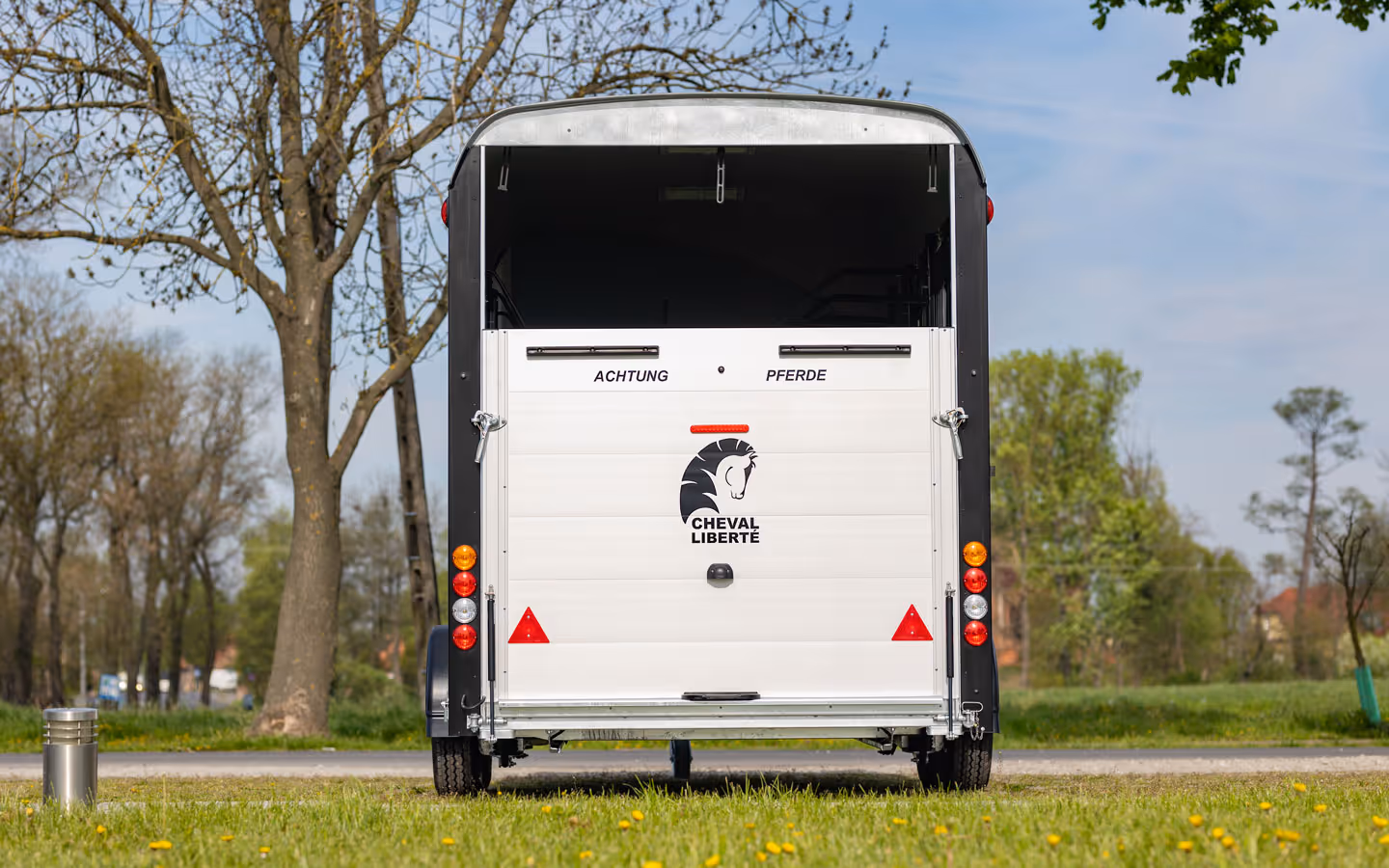 Cheval Liberte Maxi4 Horse Trailer