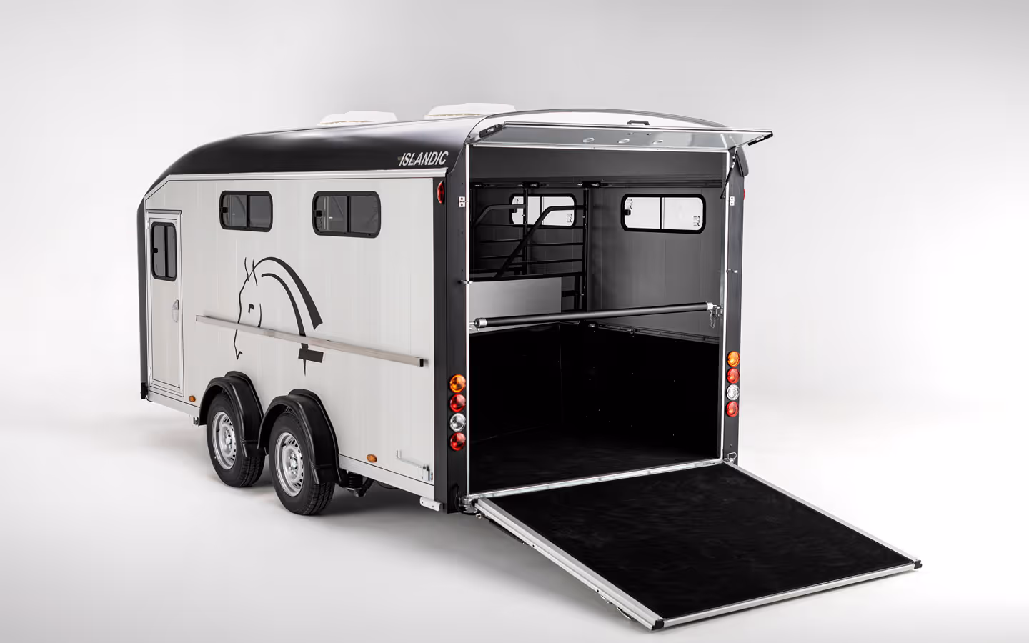 Cheval Liberte The Islandic Herringbone Horse Trailer  
