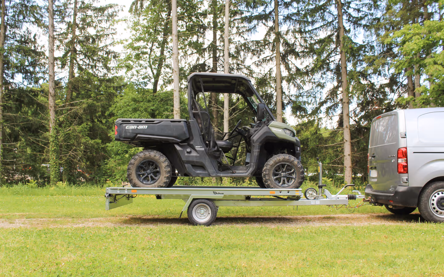 Debon Roadster Auto Mini Car Trailer 