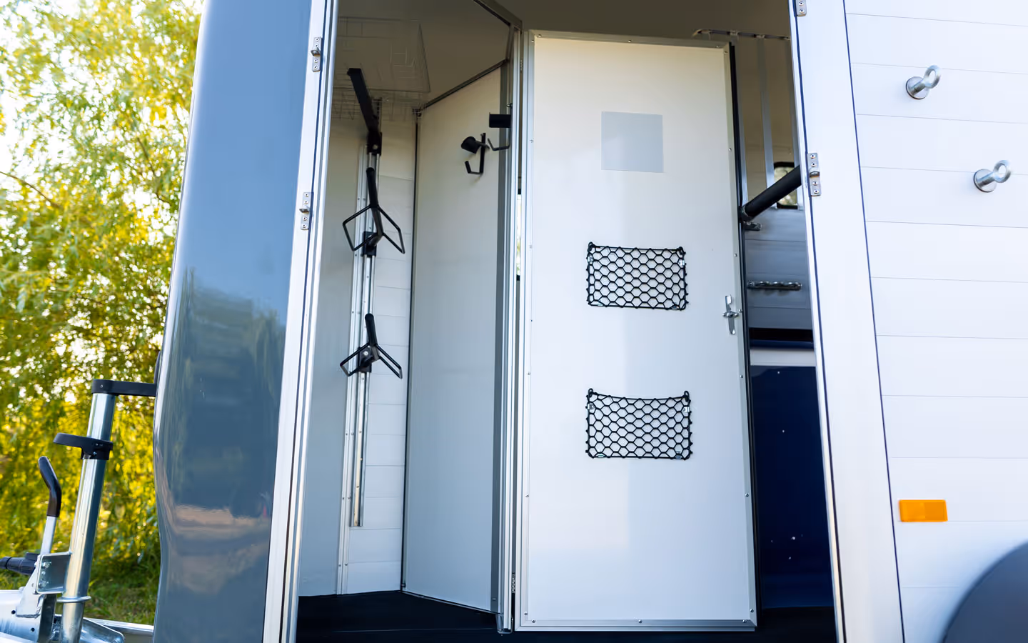 Cheval Liberte Touring XL with Tack Room Two Horse Trailer 
