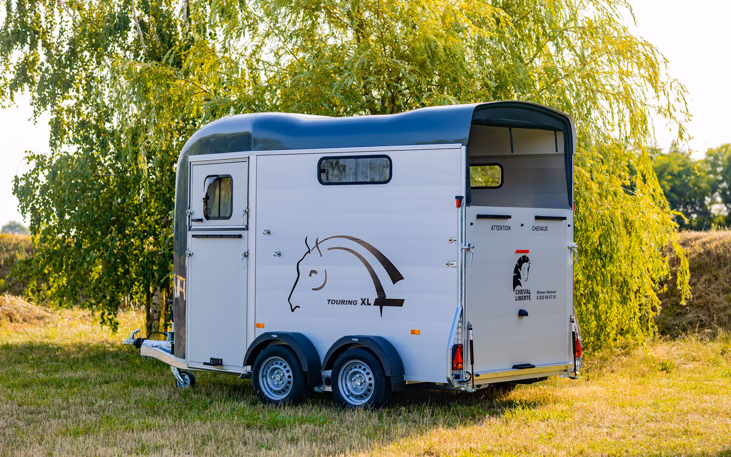 Cheval Liberte Touring XL Two Horse Trailer