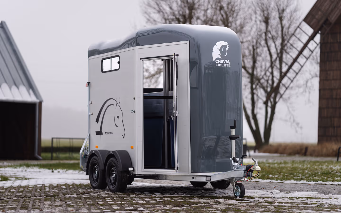 Cheval Liberte Touring Country Two Horse Trailer 