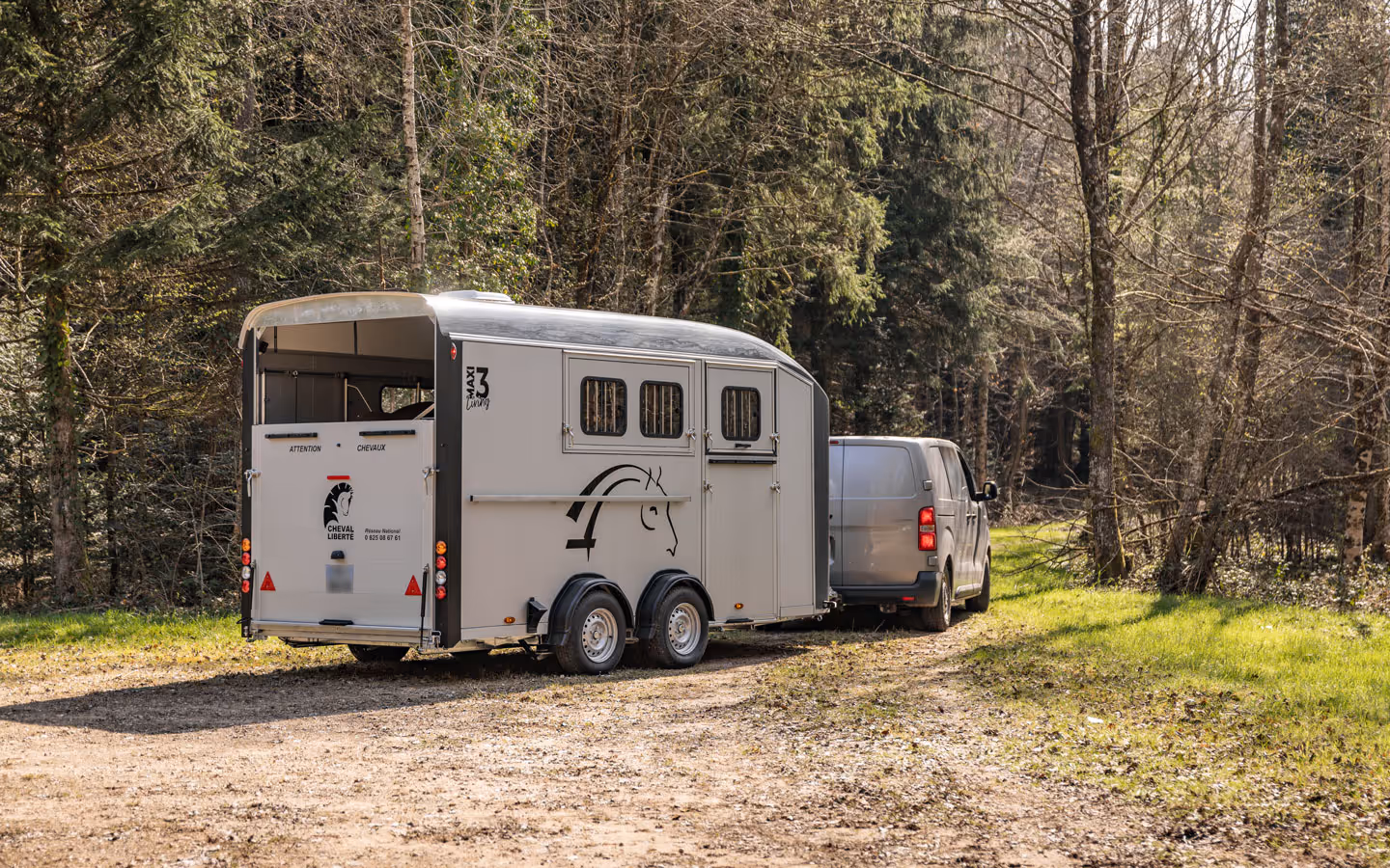 Cheval Liberte Maxi Living Iconic Three Horse Trailer