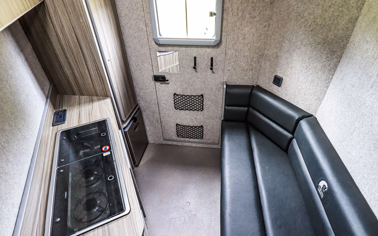 Cheval Liberte Maxi Living Iconic Three Horse Trailer