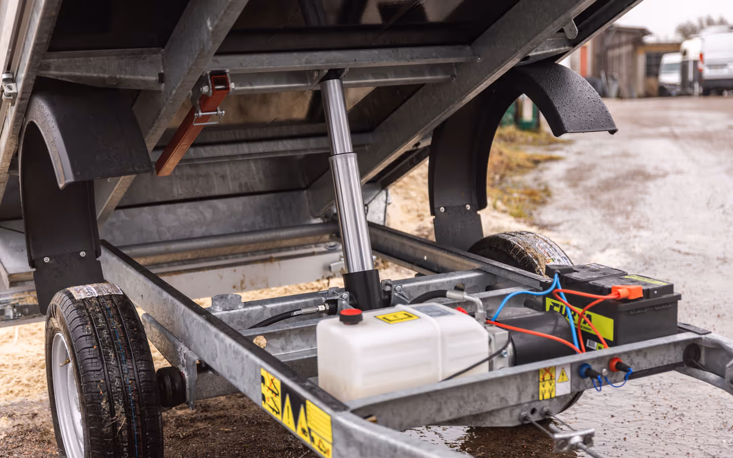 Debon PWO 1500 LUX Tipper Trailer 