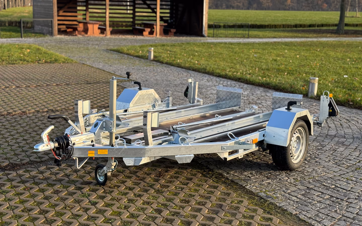 Debon Moto2 Motorcycle Trailer
