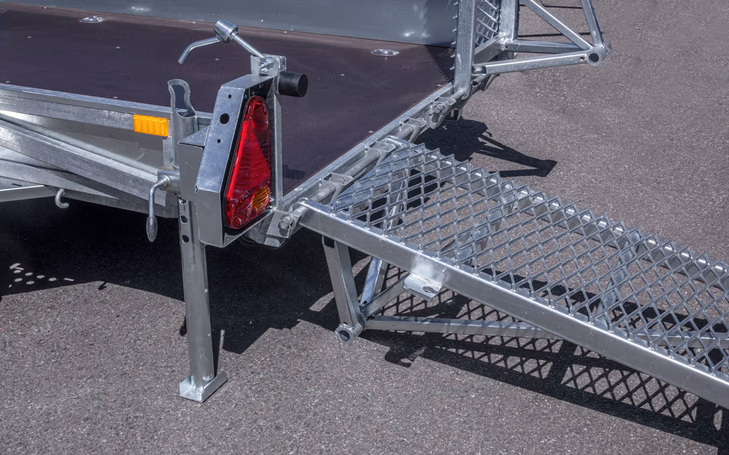 Tiki 300 DRB 3500kg Plant Trailer 