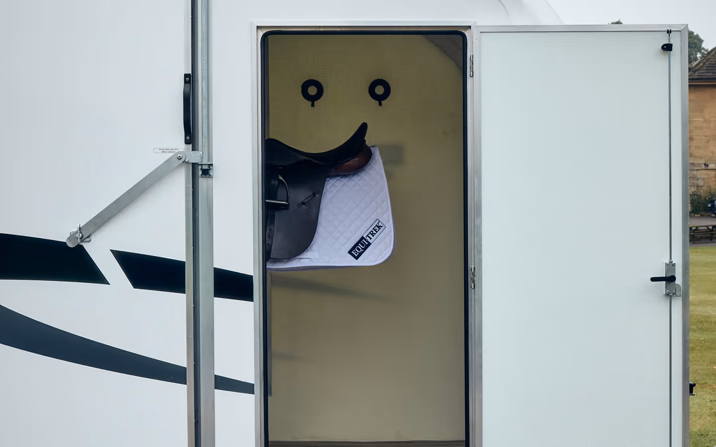 Equi-Trek Day-Treka Horse Trailer